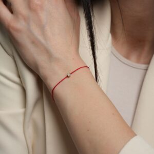 افسانه نخ قرمز